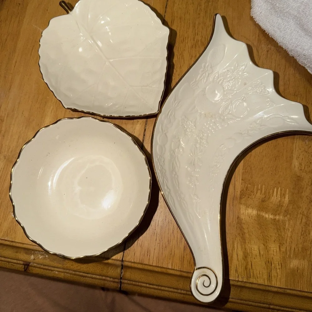 Lenox Ivory Serving Dishes with Gold Accents, Set‎ of 3